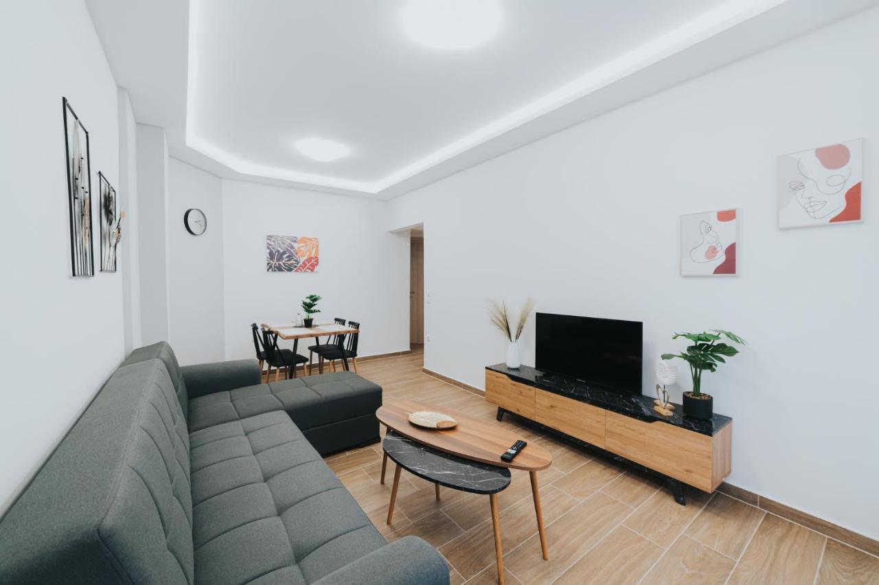Comfy And Stylish Apartment Салоники Экстерьер фото