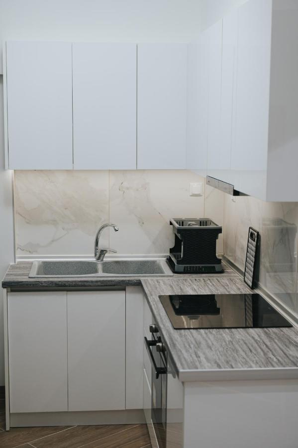 Comfy And Stylish Apartment Салоники Экстерьер фото