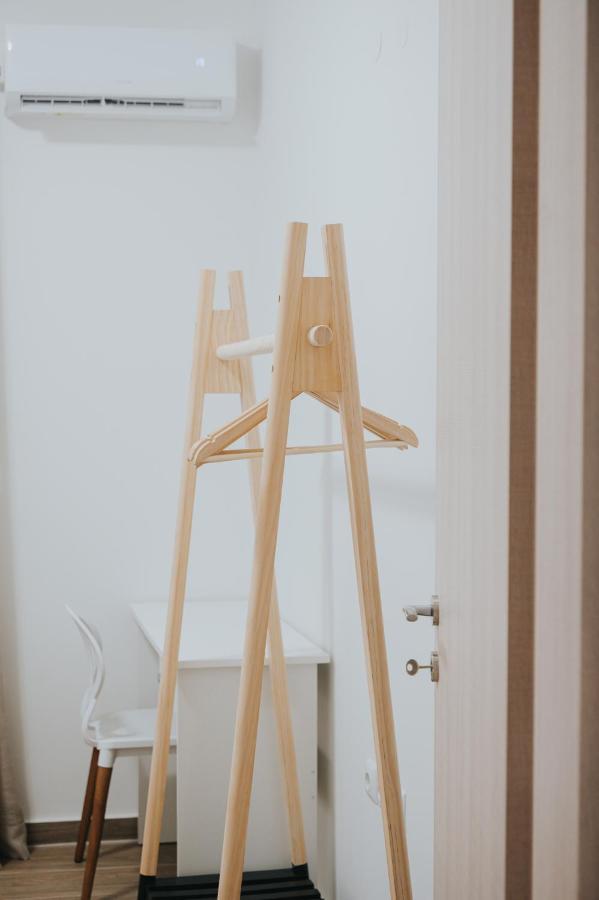 Comfy And Stylish Apartment Салоники Экстерьер фото